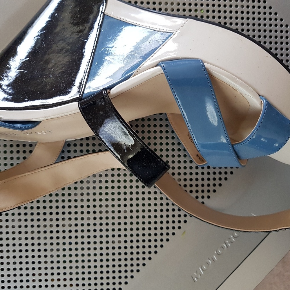 Light blue/dark blue/cream wedge sandals